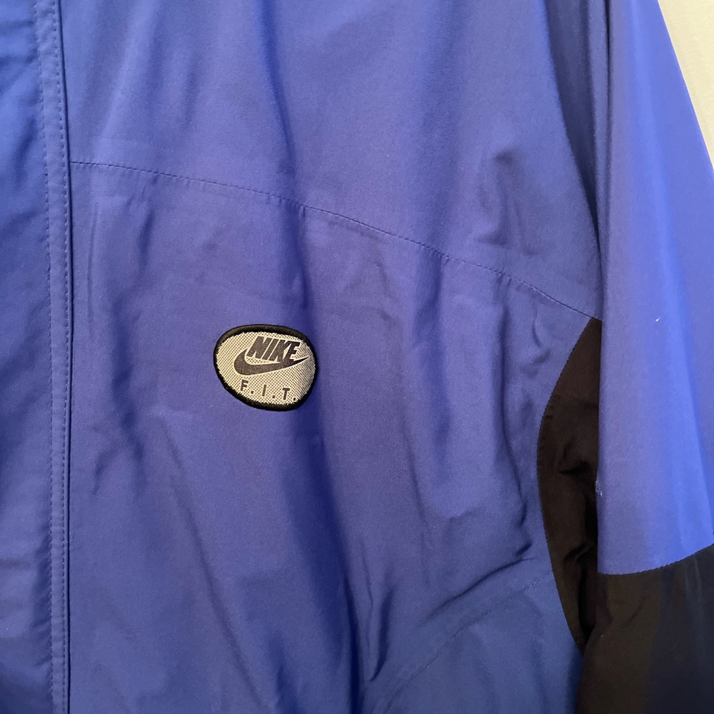 Nike Men's Vintage Windbreaker